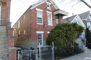 1617 W 38th Pl, Chicago, IL 60609 - Photo 2