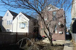 1617 W 38th Pl, Chicago, IL 60609 - Photo 18