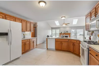 2224 Ashby Lane, Plainfield, IL 60586 - Photo 6