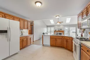 2224 Ashby Ln, Plainfield, IL 60586 - Photo 6