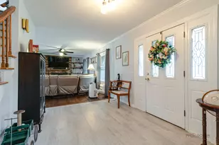 820 Black Partridge Rd, McHenry, IL 60051 - Photo 4