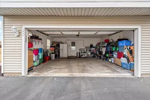 2941 Woodside Dr, Joliet, IL 60431 - Photo 18