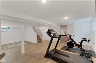 4550 W Thorndale Ave, Chicago, IL 60646 - Photo 16