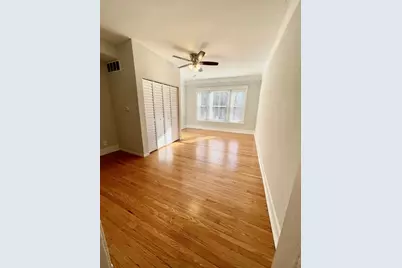 3700 N Fremont Street #2, Chicago, IL 60613 - Photo 12