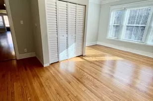 3700 N Fremont St, Chicago, IL 60613 - Photo 14