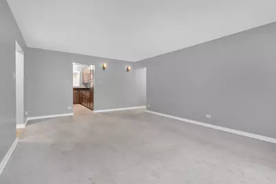 6134 N Damen Avenue #2B, Chicago, IL 60659 - Photo 4