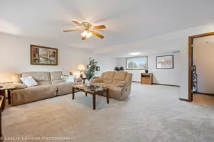 2469 Lakeside Dr, Aurora, IL 60504 - Photo 14