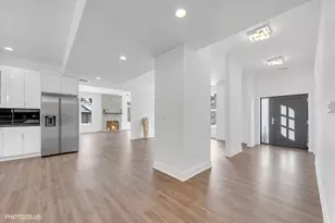 615 Harper Dr, Algonquin, IL 60102 - Photo 10