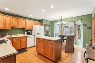 683 Hampshire Dr, Hampshire, IL 60140 - Photo 6