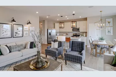 1638 Patterson Avenue, North Aurora, IL 60542 - Photo 8