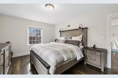 7628 W Balmoral Avenue, Chicago, IL 60656 - Photo 10