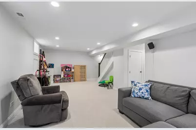 7628 W Balmoral Avenue, Chicago, IL 60656 - Photo 16