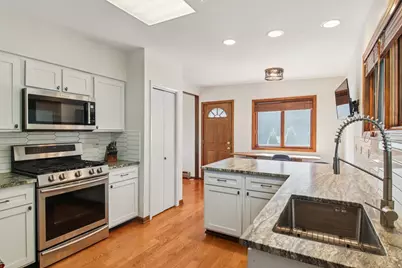 39563 N Channel View Drive, Antioch, IL 60002 - Photo 16