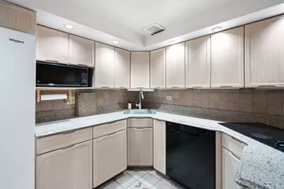 175 E Delaware Place #8401-02, Chicago, IL 60611 - Photo 16