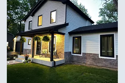 101 N Schoenbeck Road, Prospect Heights, IL 60070 - Photo 2