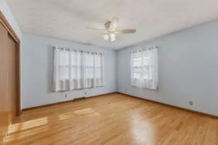 221 Hilltop Ct, Milan, IL 61264 - Photo 12