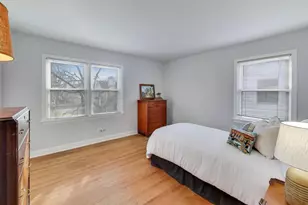 200 S Derbyshire Ln, Arlington Heights, IL 60004 - Photo 20