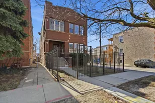 5527 W Potomac Ave, Chicago, IL 60651 - Photo 2