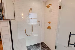 613 E Golf Rd, Libertyville, IL 60048 - Photo 24