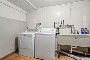 4437 W 55th St, Chicago, IL 60632 - Photo 16