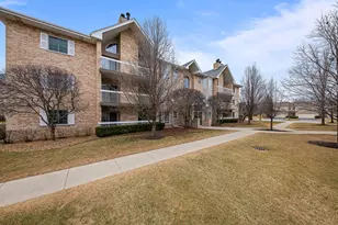 7799 Bristol Park Dr, Tinley Park, IL 60477 - Photo 1