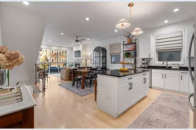 1827 W Iowa Street #1, Chicago, IL 60622 - Photo 12