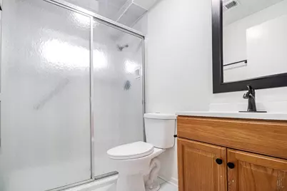 334 Stillwell Drive, Buffalo Grove, IL 60089 - Photo 12