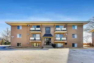 7410 W 111th St, Worth, IL 60482 - Photo 1