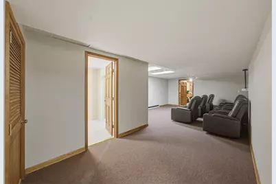 55 Oak Creek Drive, Yorkville, IL 60560 - Photo 36