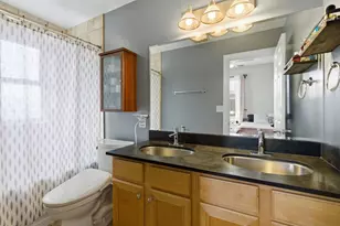 121 Callan Ave, Evanston, IL 60202 - Photo 10