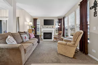 2725 Acorn Court #2725, West Dundee, IL 60118 - Photo 8