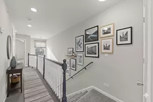 600 W Pleasant Ln, Lombard, IL 60148 - Photo 6