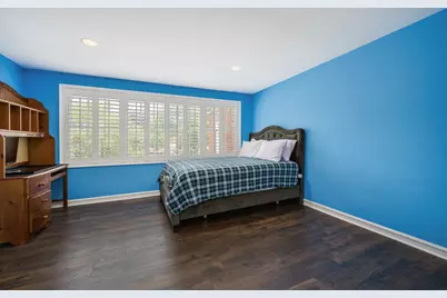 2851 W Rascher Avenue, Chicago, IL 60625 - Photo 40