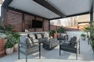 1108 N Ashland Ave, Chicago, IL 60622 - Photo 10