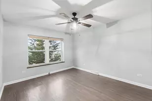 18W089 Claremont Dr, Darien, IL 60561 - Photo 18