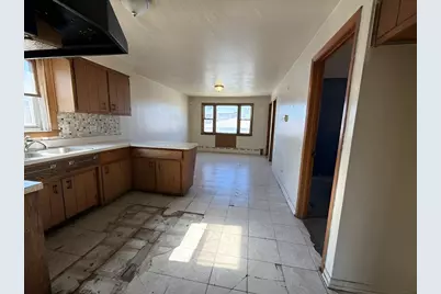 354 Calhoun Avenue, Calumet City, IL 60409 - Photo 4