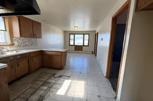 354 Calhoun Ave, Calumet City, IL 60409 - Photo 4