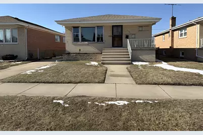 354 Calhoun Avenue, Calumet City, IL 60409 - Photo 1