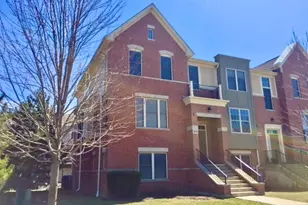 1109 E Port Clinton Rd, Vernon Hills, IL 60061 - Photo 1