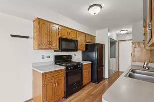 12539 S Quinn Dr, Alsip, IL 60803 - Photo 10