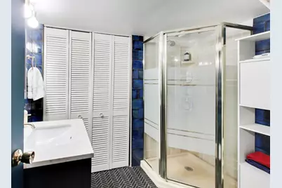 4721 N Kenton Avenue, Chicago, IL 60630 - Photo 16