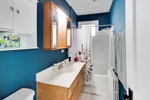 4721 N Kenton Ave, Chicago, IL 60630 - Photo 12