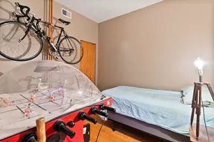 1821 N Sawyer Ave, Chicago, IL 60647 - Photo 8
