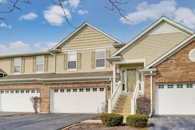 1552 Matthew Drive #1552, Algonquin, IL 60102 - Photo 2