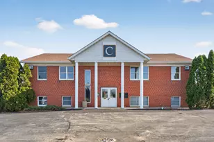 1430 DeKalb Ave, Sycamore, IL 60178 - Photo 1