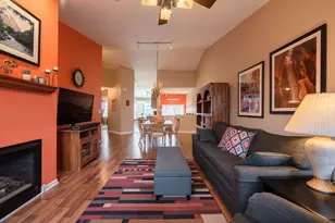 113 Meredith Ln, Streamwood, IL 60107 - Photo 4