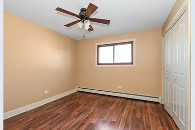 10625 Parkside Avenue #8, Chicago Ridge, IL 60415 - Photo 12