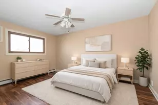 10625 Parkside Ave, Chicago Ridge, IL 60415 - Photo 8