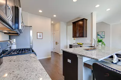 246 Belmont Drive, Lincolnshire, IL 60069 - Photo 10