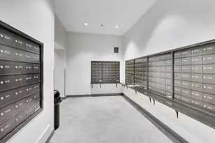 2 E Erie St, Chicago, IL 60611 - Photo 32